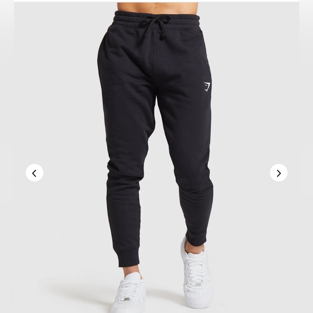 NWOT - Gymshark - Crest Joggers - XL